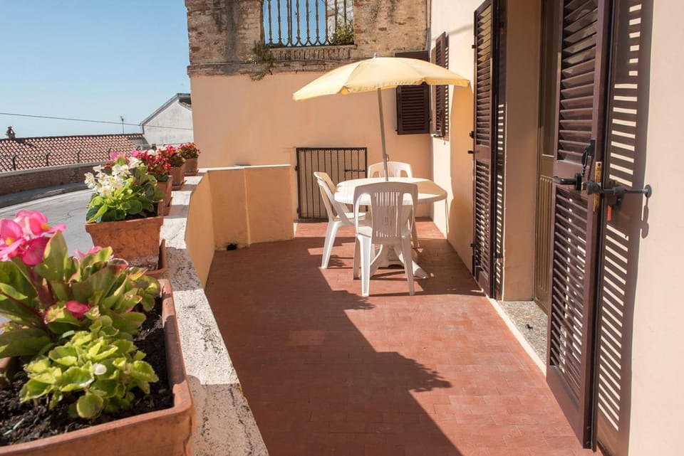 N097 - Numana, casa singola vista mare a 100mt dalla spiaggia Apartment in Numana