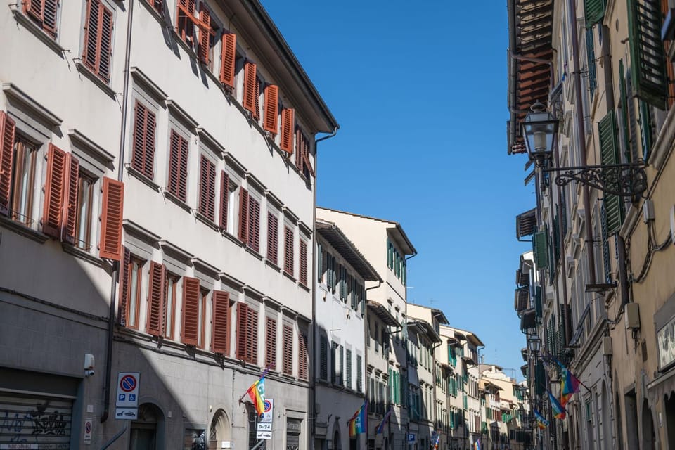 Property building, Day, Neighbourhood, City view, Street view