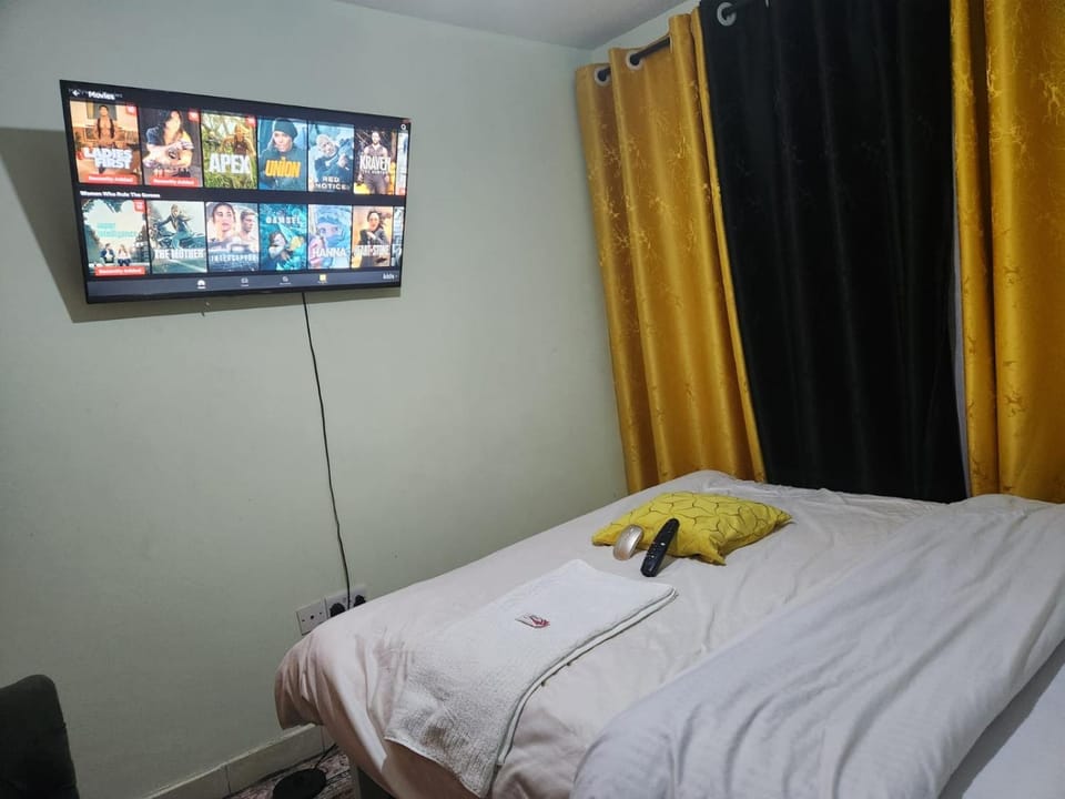 SILVERBROOK HEAVEN, NEXT 2 NIBS,Spurmall & ASHAKI Apartment in Kenya