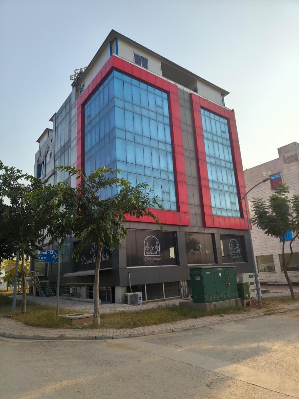 Property building, Location