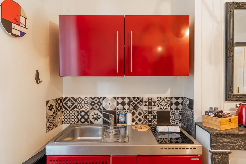 Kitchen or kitchenette, stove