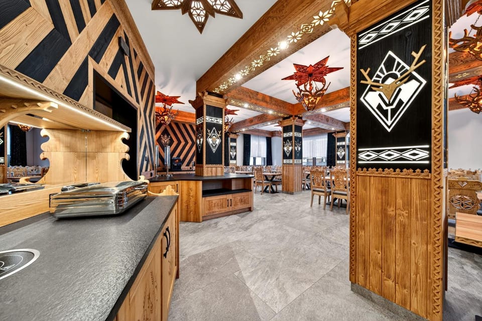 Kitchen or kitchenette, Dining area, Breakfast