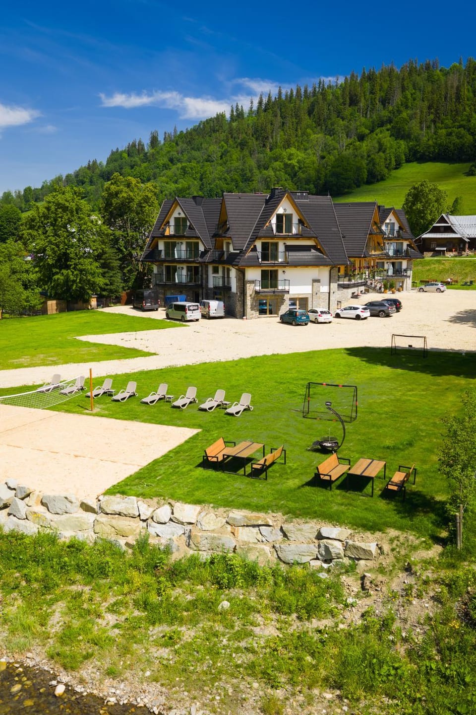 Property building, Natural landscape, BBQ facilities
