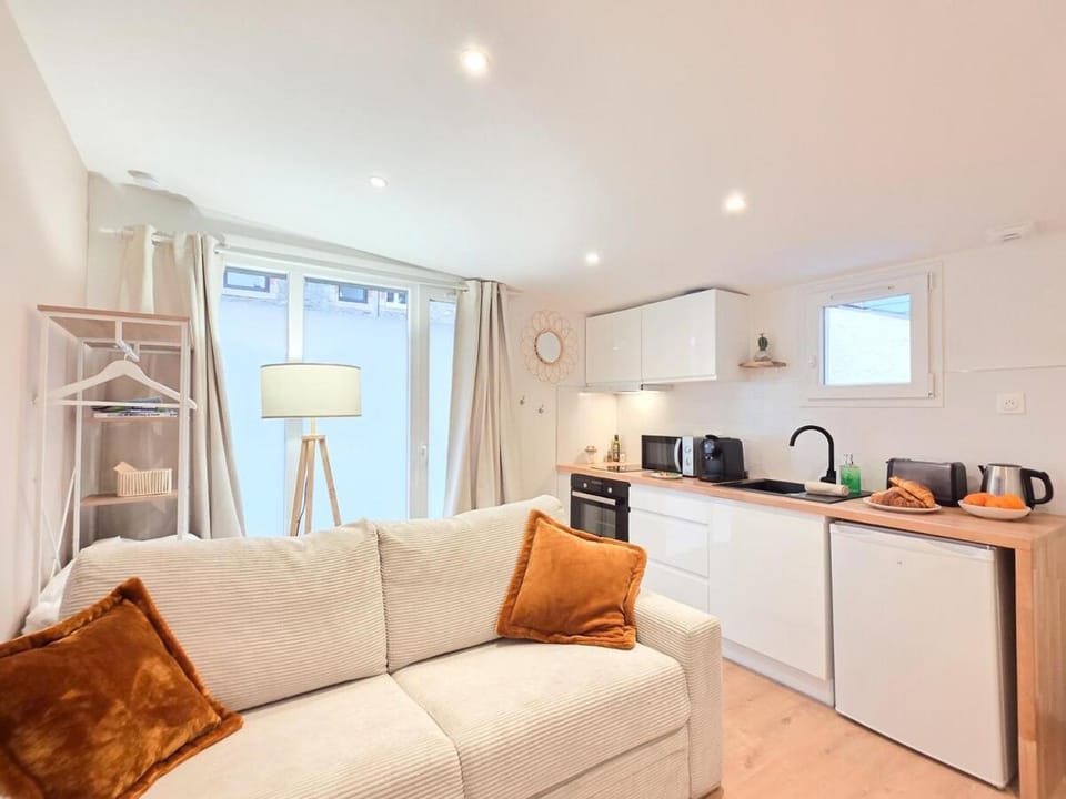 La Marisol - Central, Cozy & 5 min Gare Apartment in Brittany