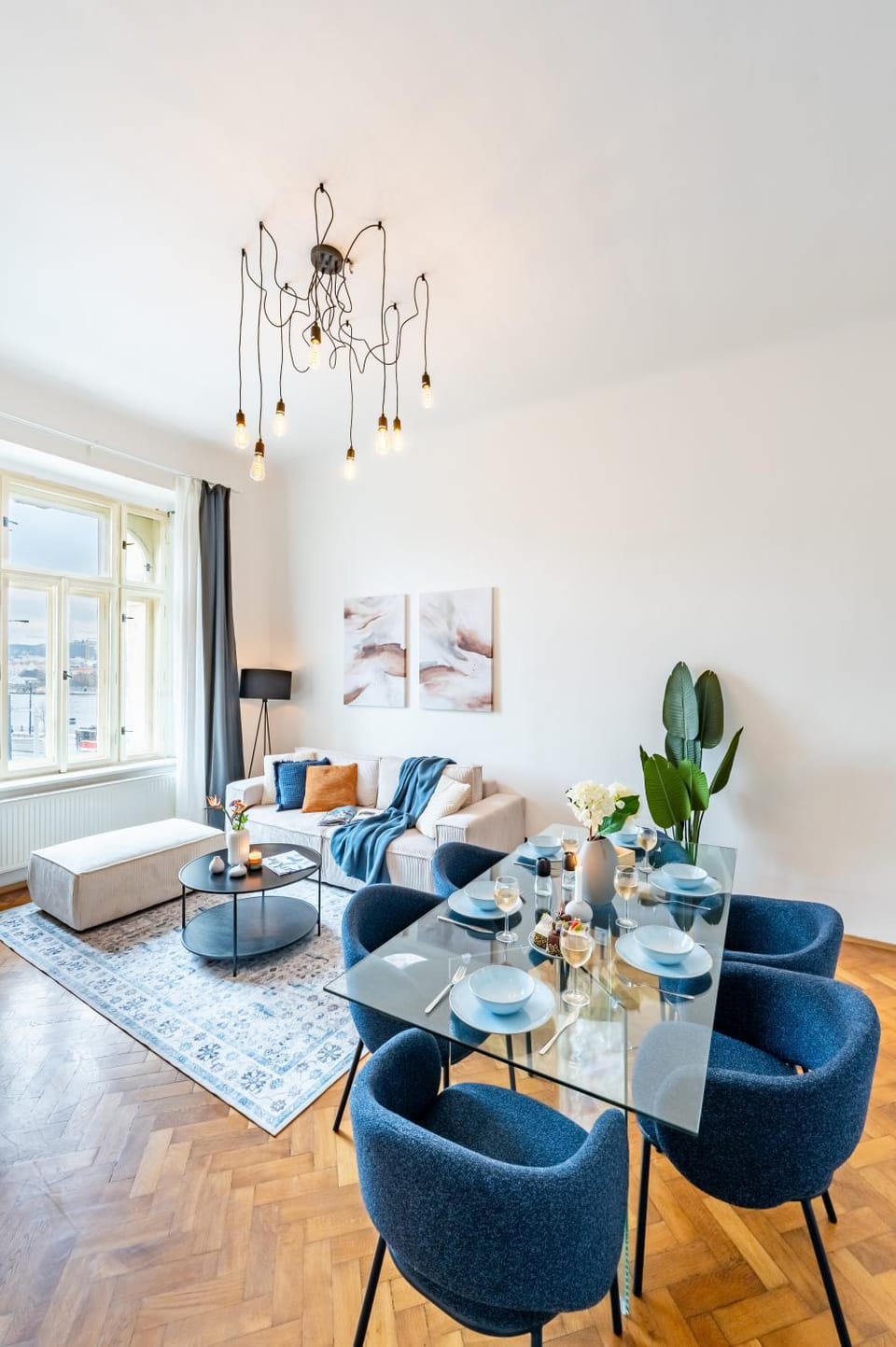 Living room, Seating area, Dining area