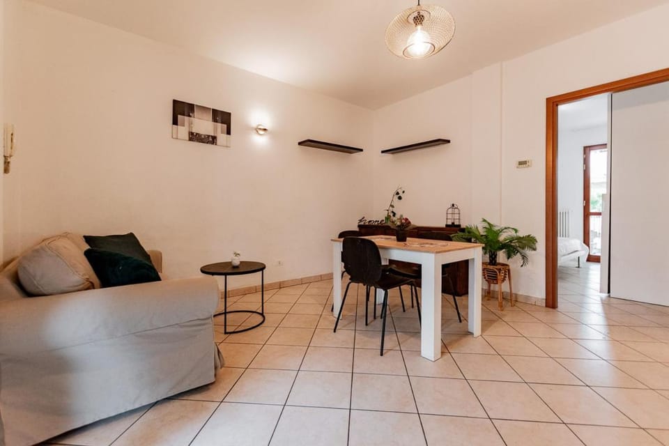 Trilocale con giardino a Cervia - CV012 Apartment in Cervia