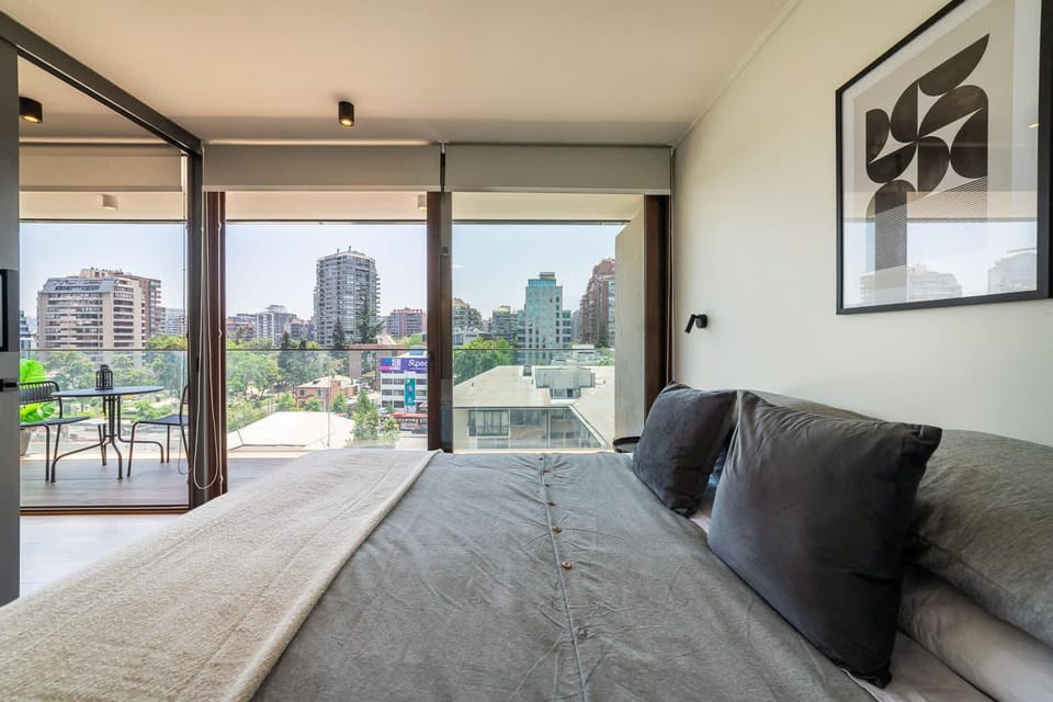 Exclusivity and comfort steps away from Alcantara Apartment in Providencia