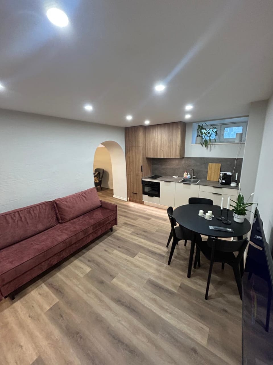 Living room, Seating area, Dining area