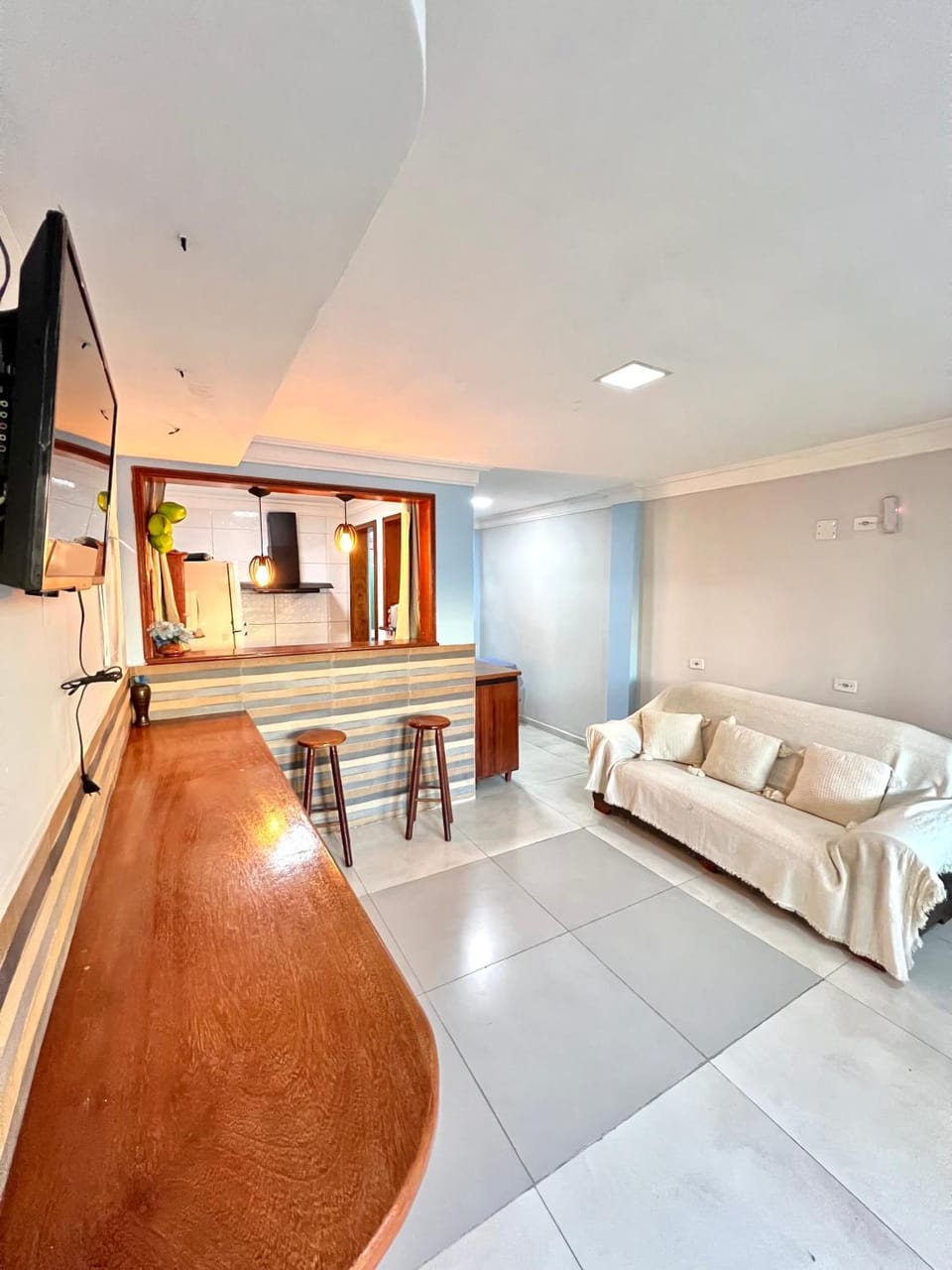 Casa com 5 Suítes, privativa e bem localizada, até 12 pessoas House in State of Rio de Janeiro