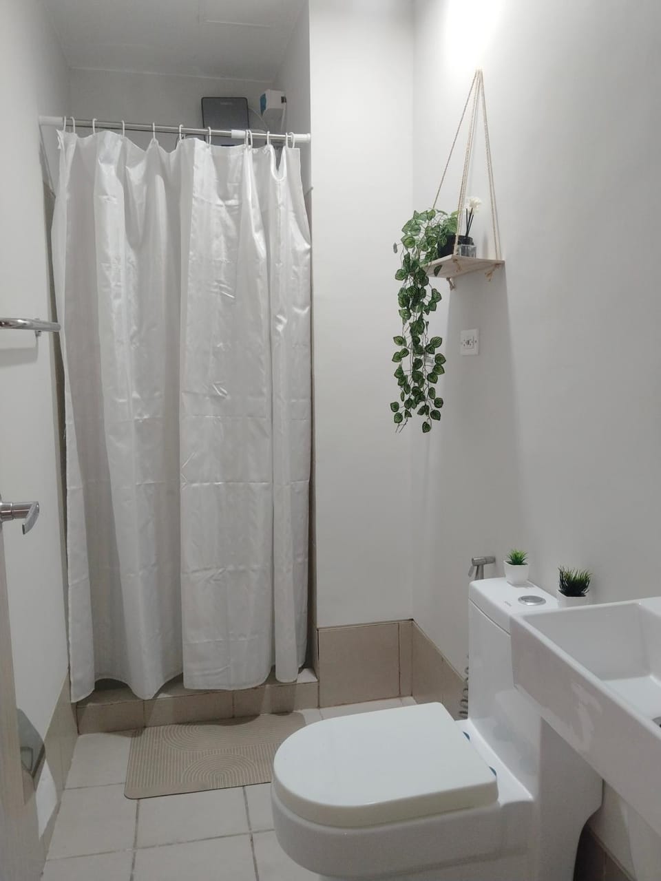 Feel at Home Apartment hotel in Las Pinas