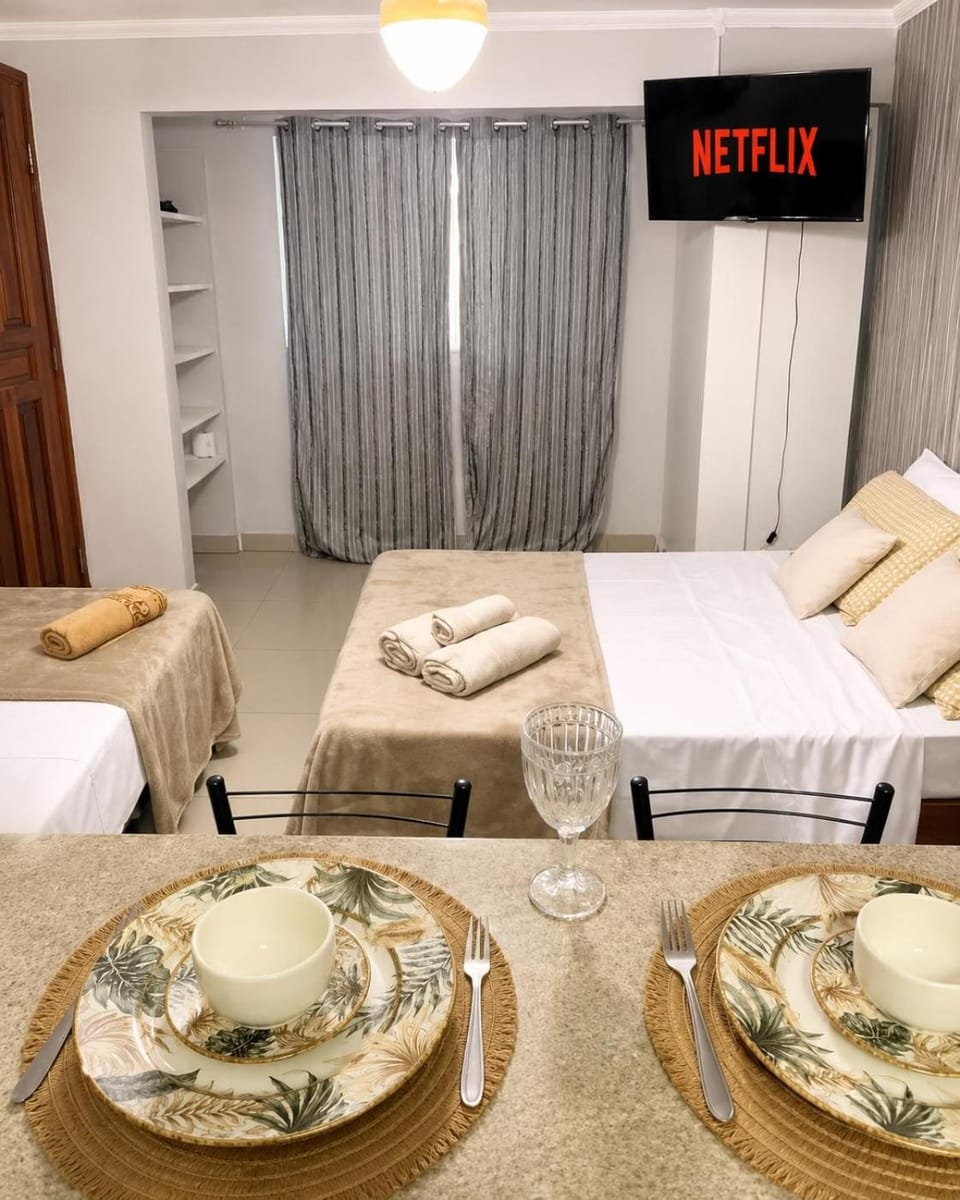 G2 Hospedagem Suites & Studio Praia Dos Anjos Bed and Breakfast in State of Rio de Janeiro