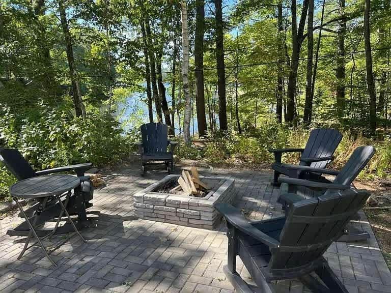 Sebago Basin Getaway - An Unforgettable Experience House in Windham