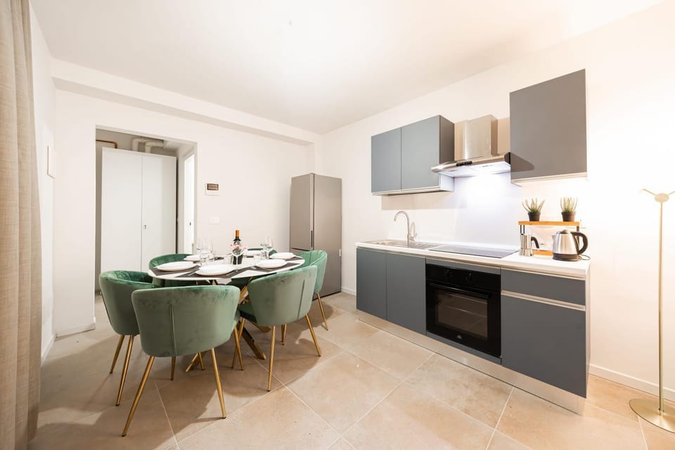 Living room, Dining area, kitchen