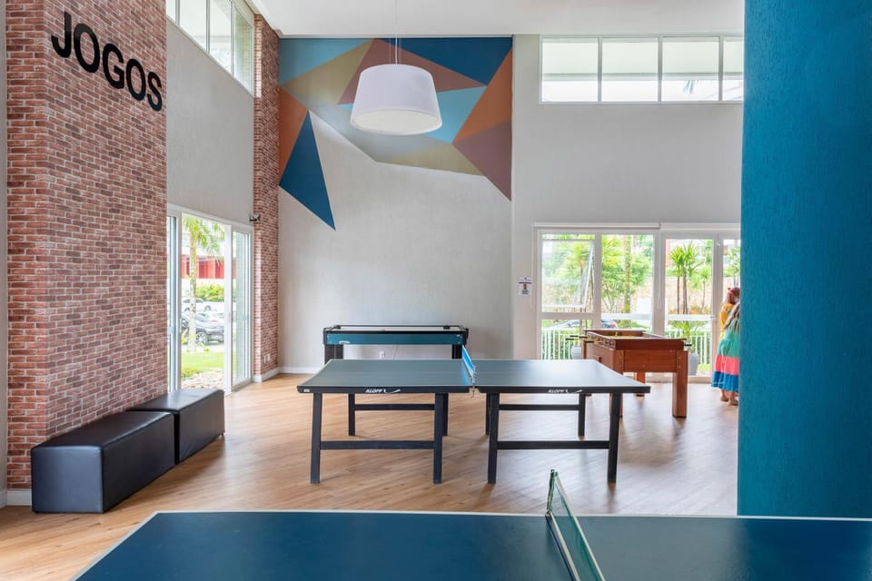 Game Room, Table tennis