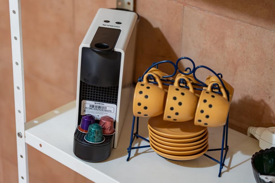 Coffee/tea facilities, Kitchen or kitchenette