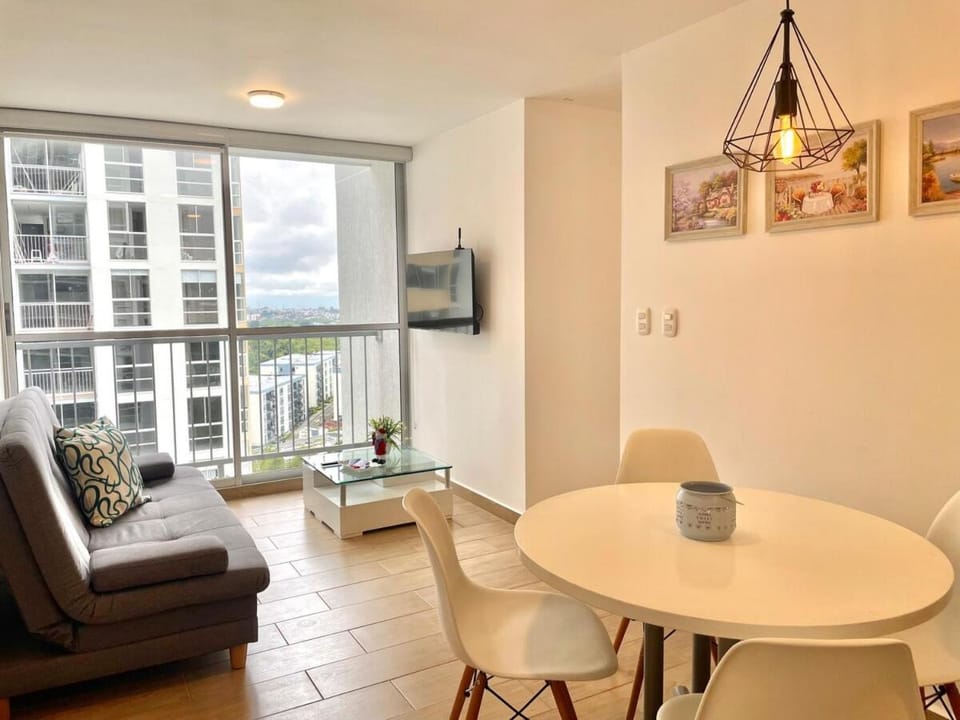 TV and multimedia, Dining area