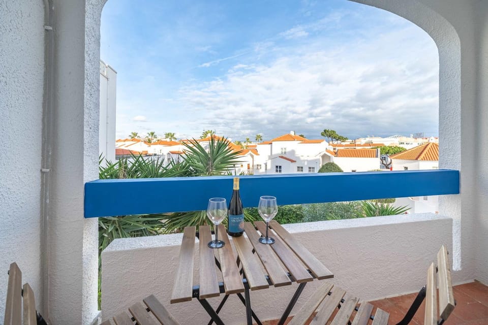 Patio, View (from property/room), Balcony/Terrace, Dining area
