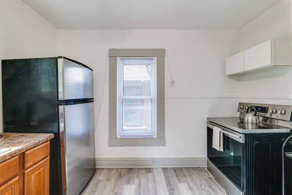 Walk to Winter Haven Hospital: Convenient Apt Apartment in Winter Haven
