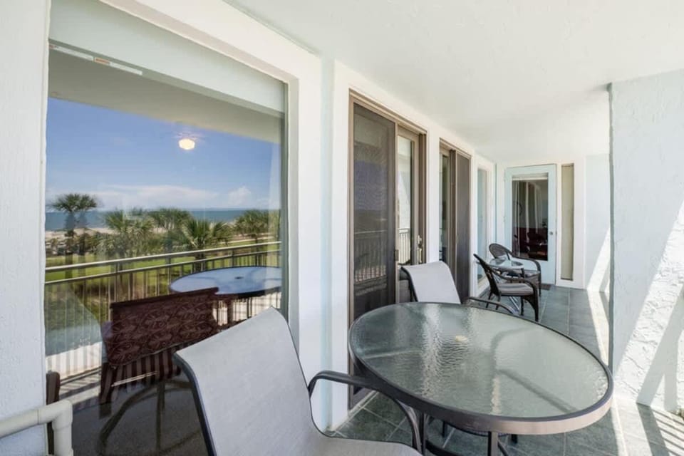 Shipwatch #1365 - Heated Pool House in Amelia Island
