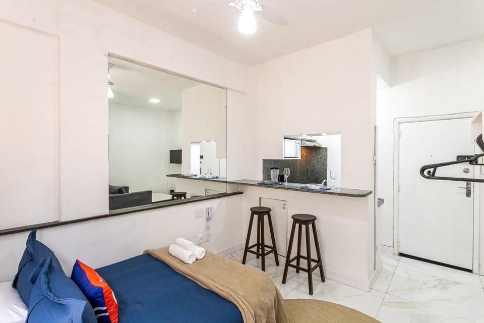 Studio 1 min from Copacabana Beach | DU 91/802 Apartment in Rio de Janeiro