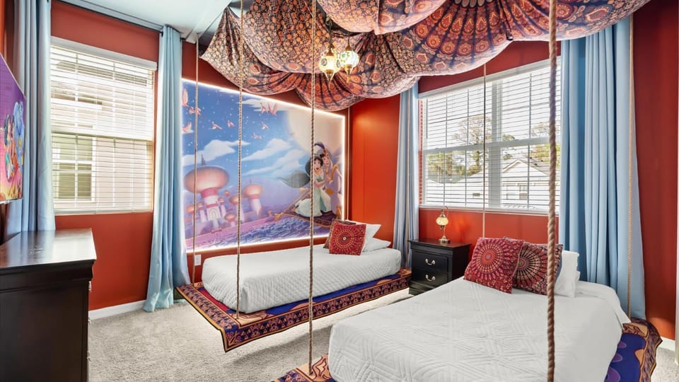 Upstay Solara Resort Villa Pool Cinema & Games House in Four Corners