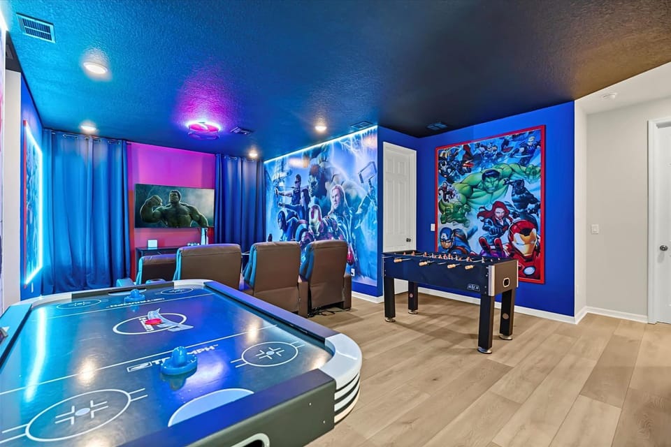 Upstay Solara Resort Villa Pool Cinema & Games House in Four Corners
