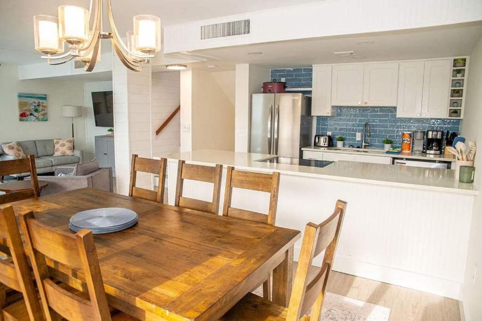 1171 Beach Walker House in Amelia Island