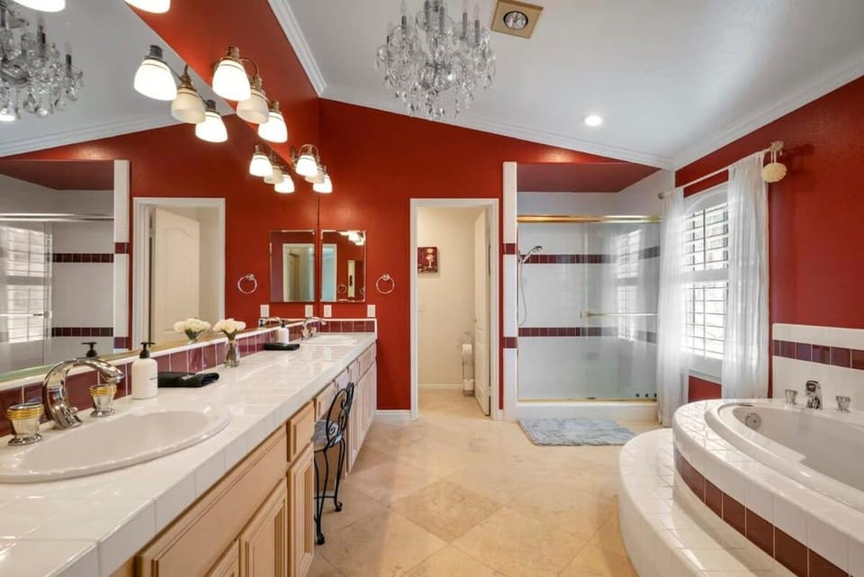 Marbella Lane - Captivating Home w Pool House in Rowland Heights