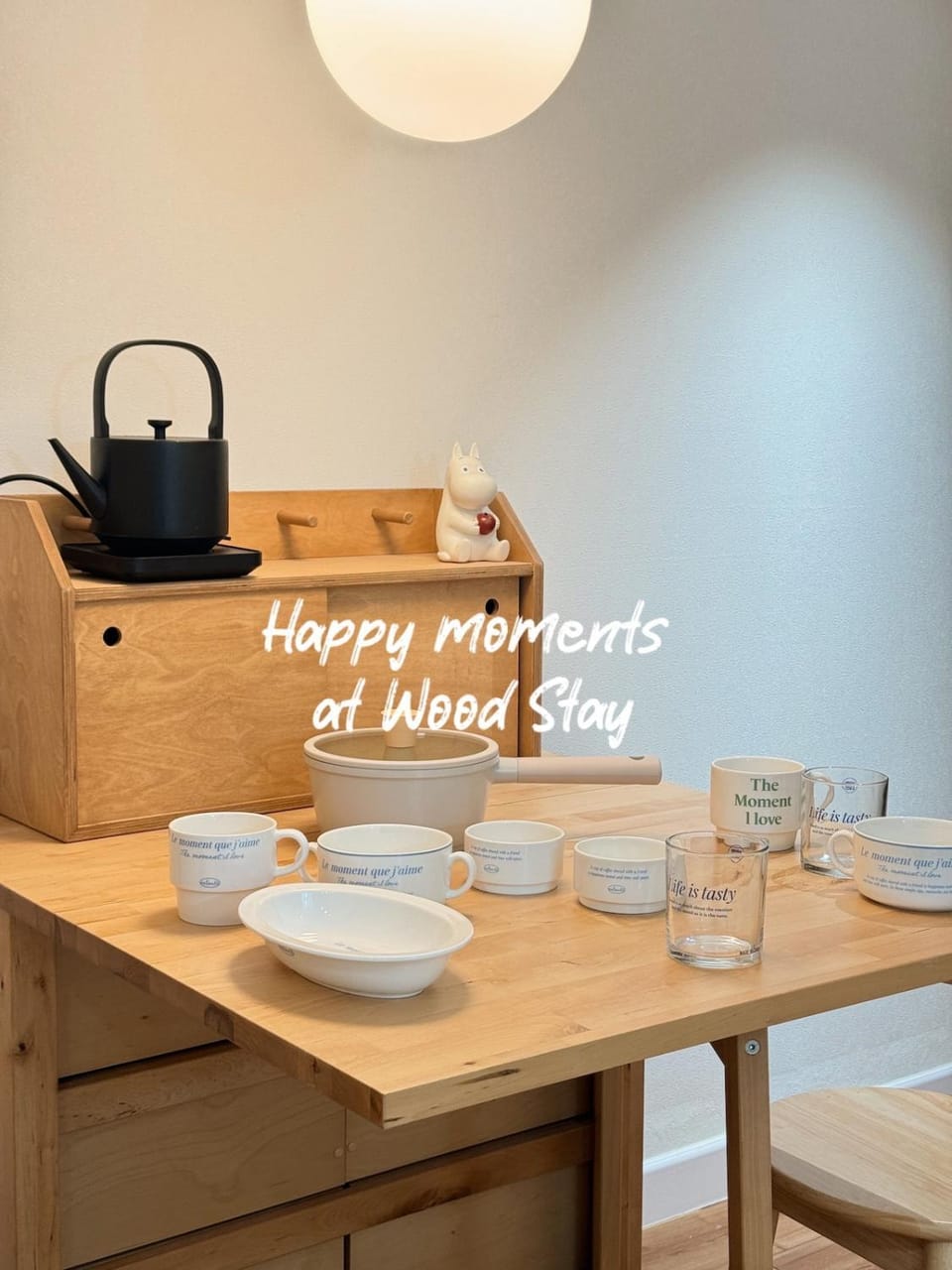 Modern Wood Stay, Hongdae Seoul Apartment in Seoul