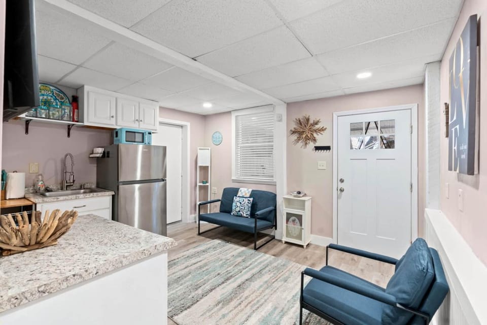 Ocean Breeze Villa I House in Garden City