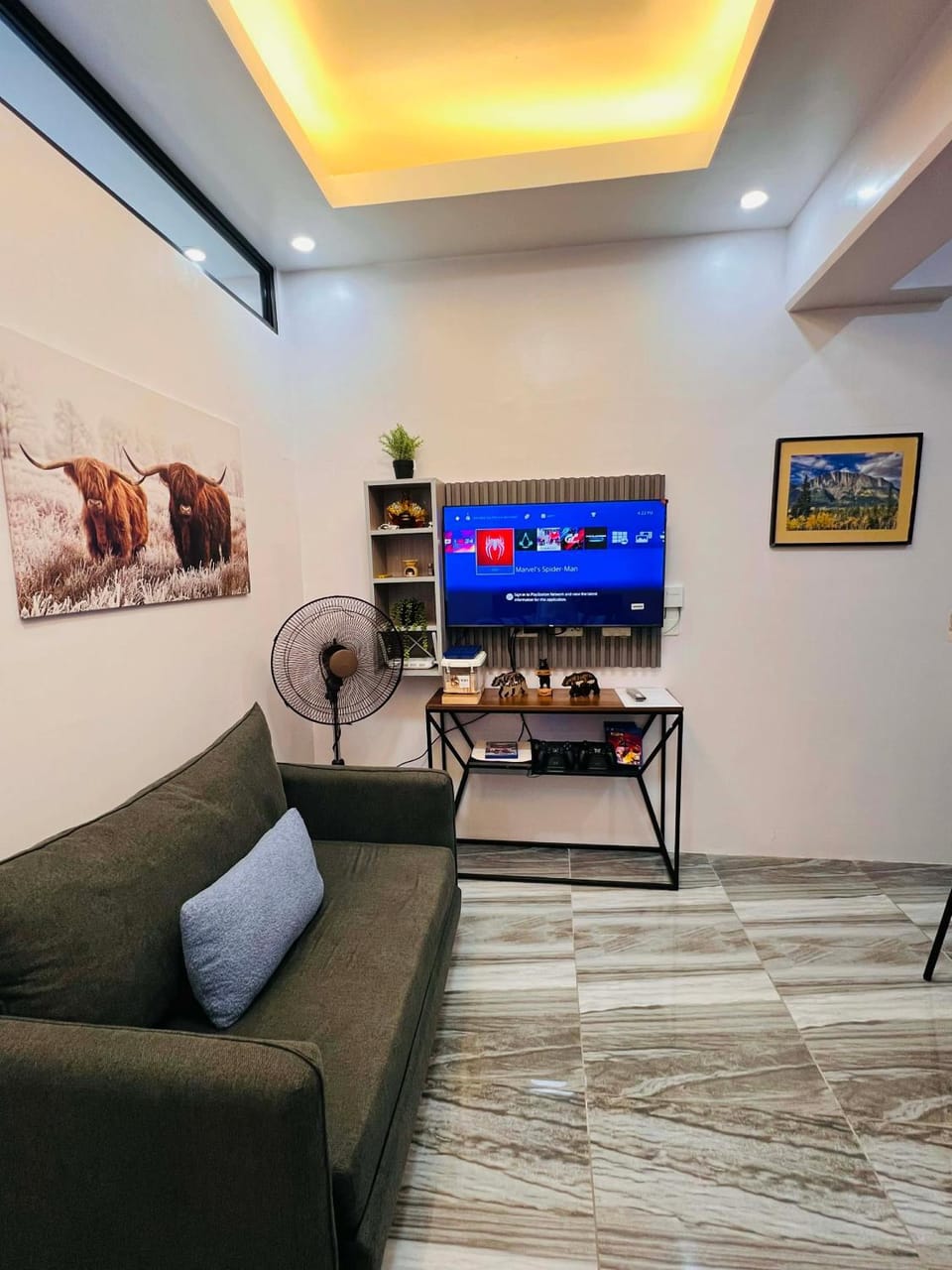 TV and multimedia, Seating area, Evening entertainment