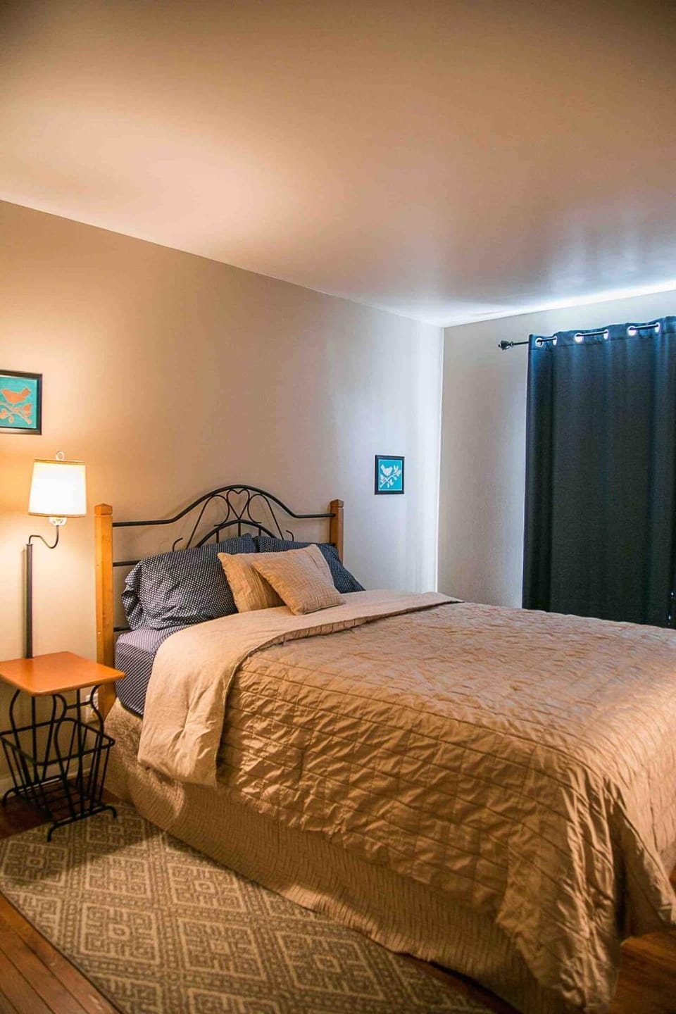 Paradise By The Park - 3 bd and 1 ba Family Getaway House in Springfield