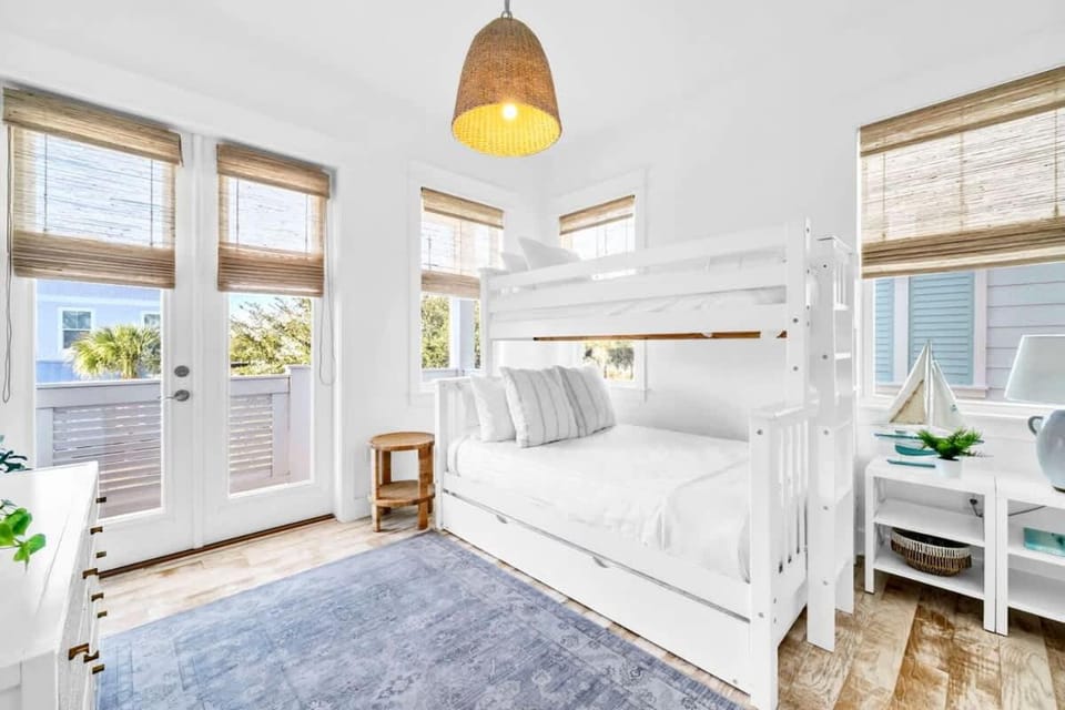 High Tides & Good Vibes by Stay on 30a House in South Walton County