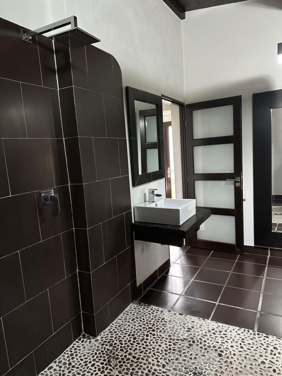 Shower, Bathroom, View (from property/room), Bedroom, towels