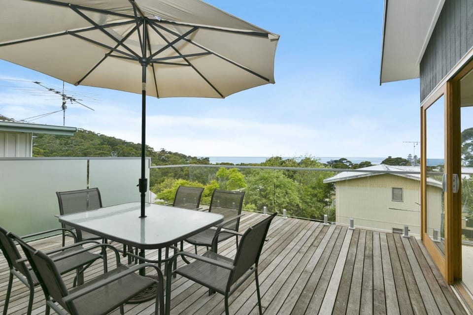 Godalming Villa in Lorne