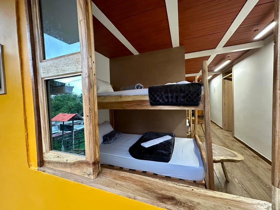 bunk bed