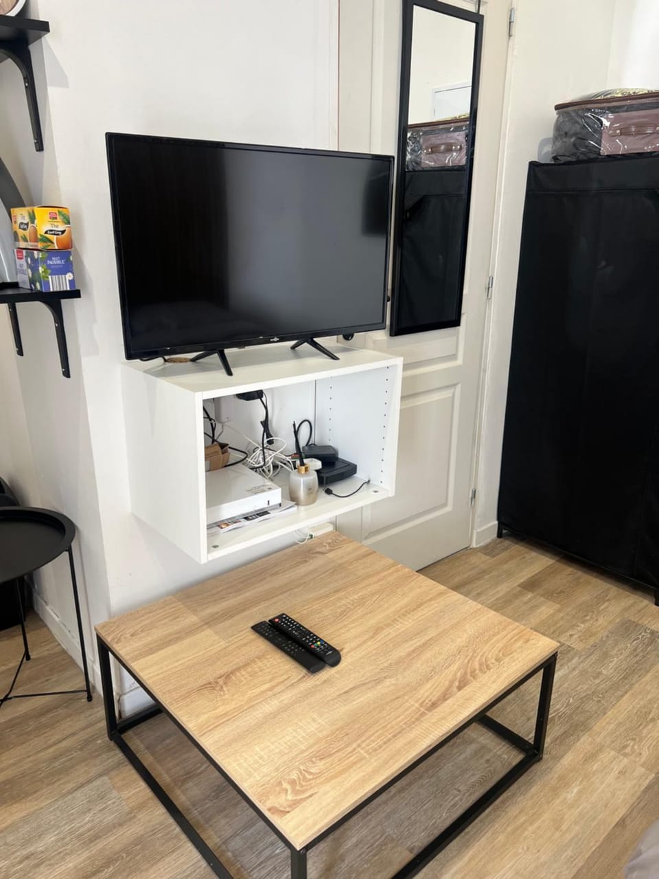 Charmant Studio Mantes-La-Jolie Apartment in Île-de-France