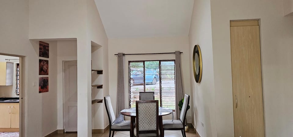 Foxhaven 3 Bed Standalone house with Solar Starlink Garden House in Lusaka