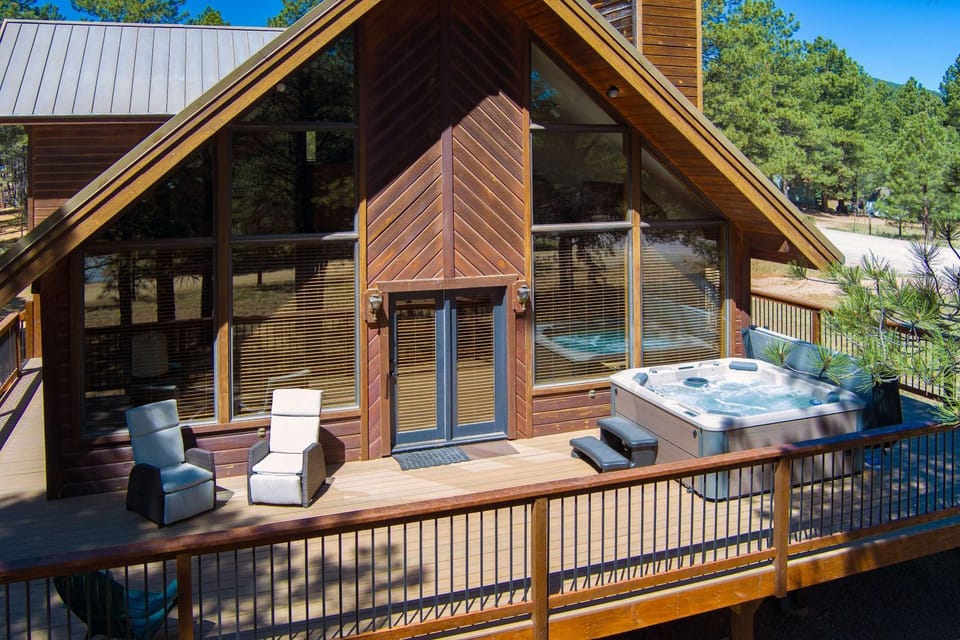 Pah's Haus Fire Pit Scenic View Dogs Welcome House in Angel Fire
