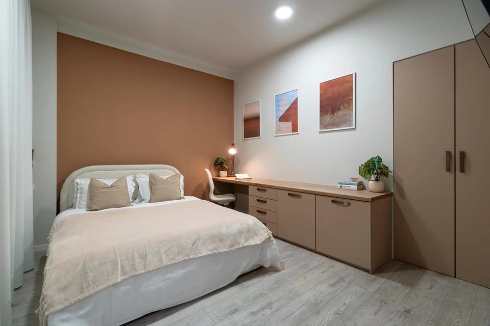 Bed, Kitchen or kitchenette, Photo of the whole room, Bedroom, wardrobe