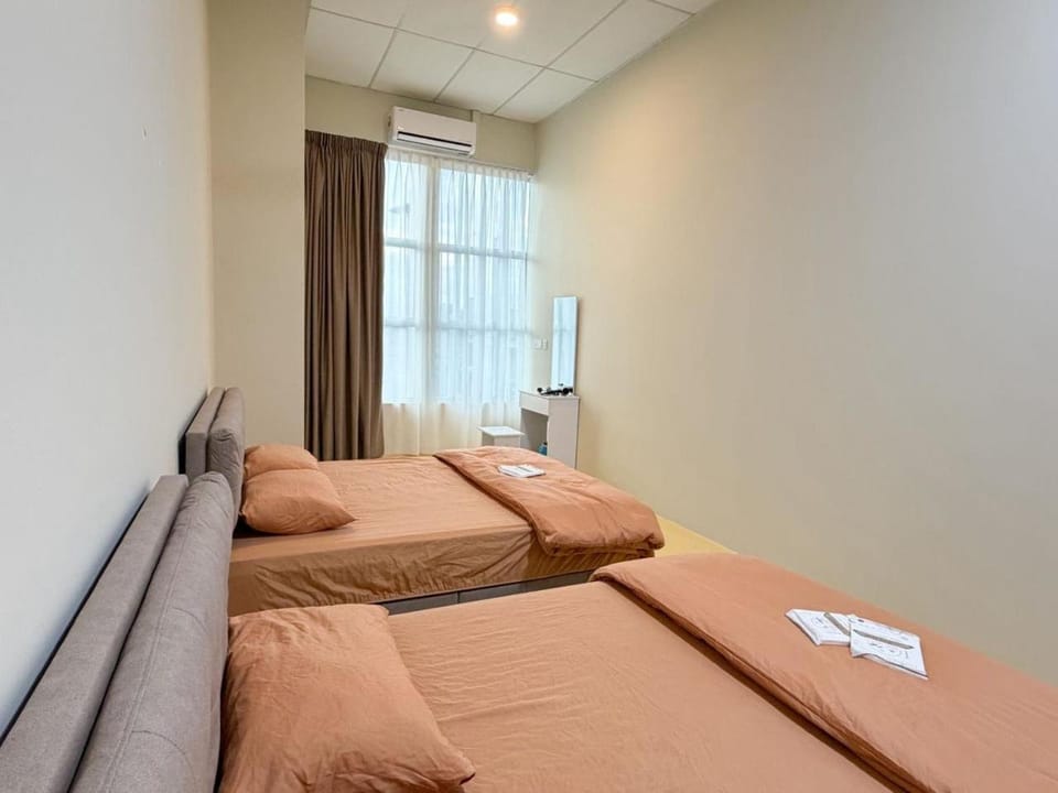 KB Penang Guest House Signature Cozy with kids playground 10pax 3 Bedroom near water park Bed and Breakfast in Penang