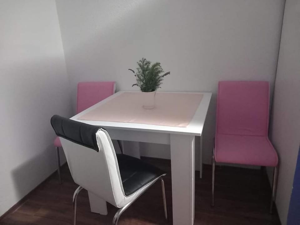 Sokak Apartment in Municipality of Ohrid, North Macedonia