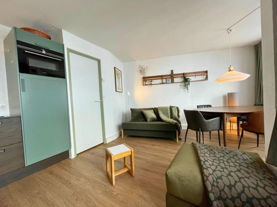 Appartement classique 4 personnes, vue montagne, Les Menuires - FR-1-452-414 Apartment in Les Allues
