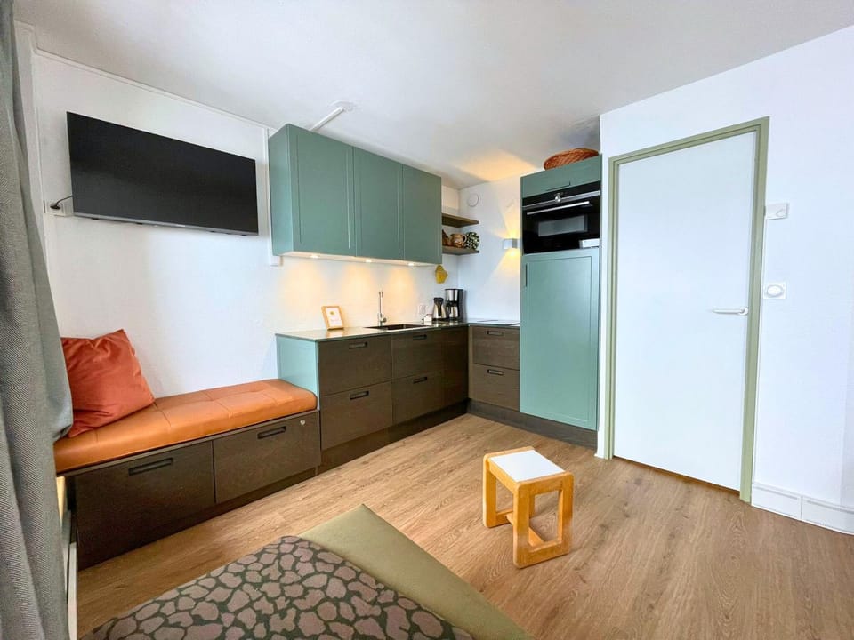 Appartement classique 4 personnes, vue montagne, Les Menuires - FR-1-452-414 Apartment in Les Allues