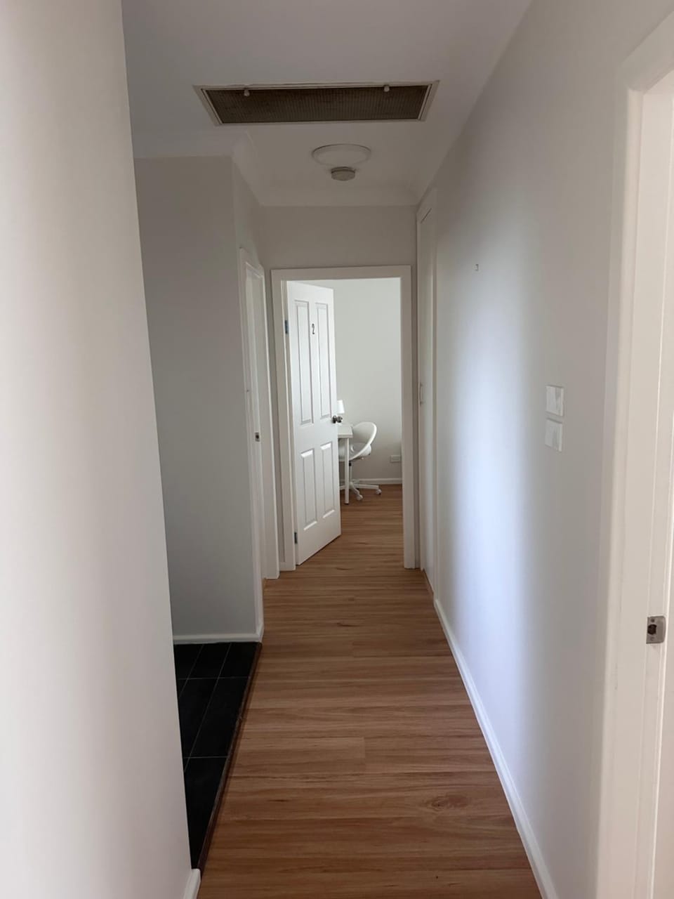 Spacious Queen Room in a Peaceful, Modern Home - BP4 Vacation rental in Sydney