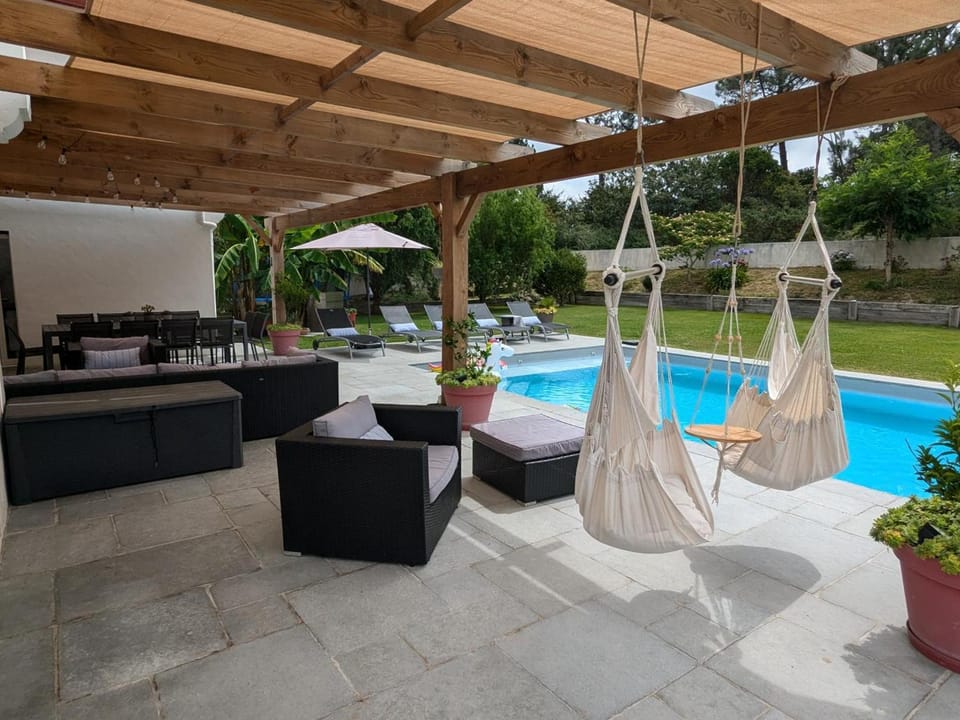 Superbe villa avec piscine chauffée et jardin à 10 min du centre, pour 12 personnes - FR-1-239-1150 House in Saint-Jean-de-Luz