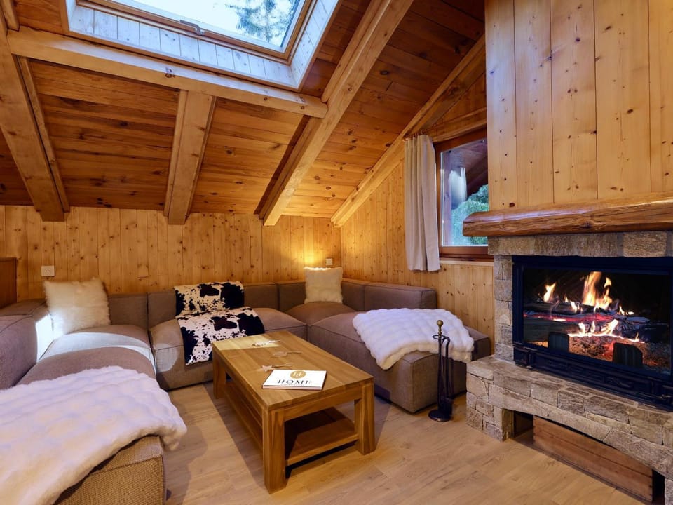 Chalet moderne à Courchevel La Tania avec sauna et parking - FR-1-575-251 Chalet in Les Allues