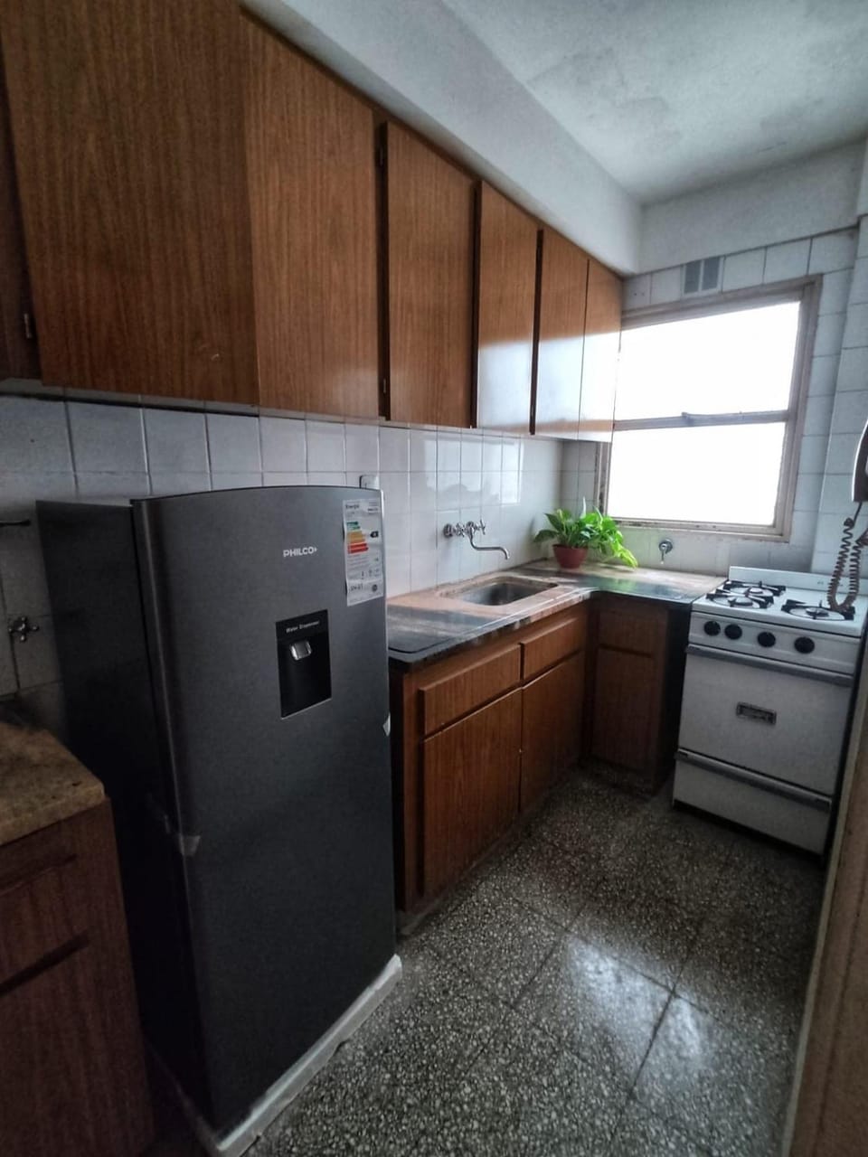 Kitchen or kitchenette, oven