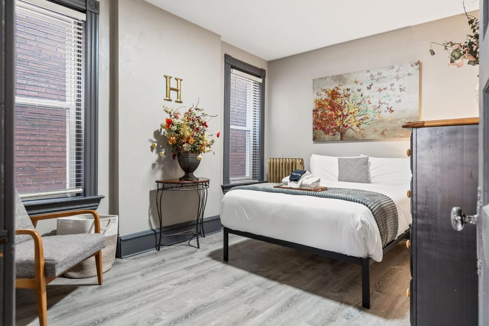 Bed, Bedroom