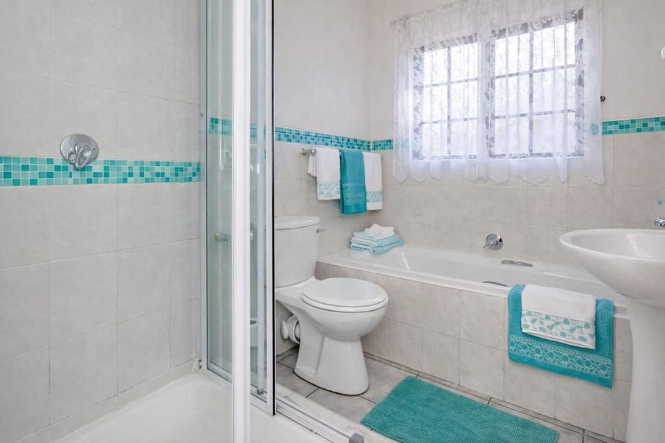 Bathroom, Public Bath, Public Bath